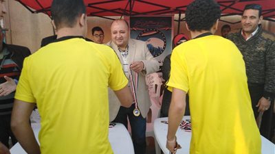 صور.. مستقبل وطن بالدقهلية ينظم  يوم رياضي بالمنزلة على ملعب مركز شباب العزيز