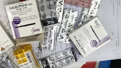 تشميع صيدليتين وضبط أدوية مخدرة في الشرقية