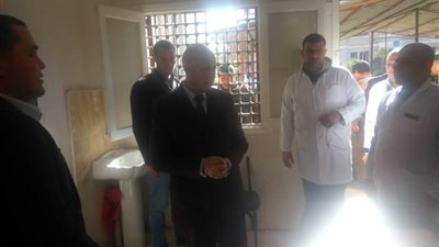 وكيل صحة الشرقية يتابع حملة حقك في الإبصار 