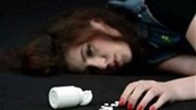 النيابة تأمر بتحليل عينة من دماء فتاة ماتت إثر تناولها أقراص مخدرة