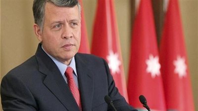 صورة .. الملك عبد الله الثاني وزوجته يصلون تونس بدعوة من السبسي