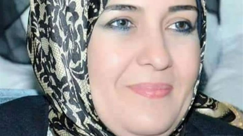 النائبة