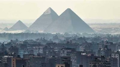  فضائية عالمية: مصر يحاصرها طقس غريب 