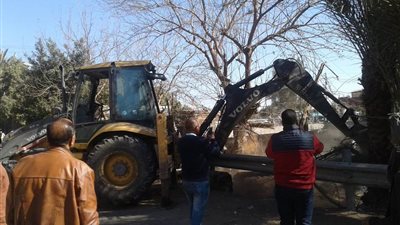 إزالة 29 حالة تعدٍ على أراضي الدولة ببني سويف 
