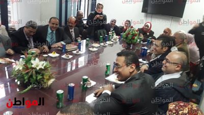 صور| قيادات الصحة في المنوفية تكرم مدير عام إدارة الصيدلة   