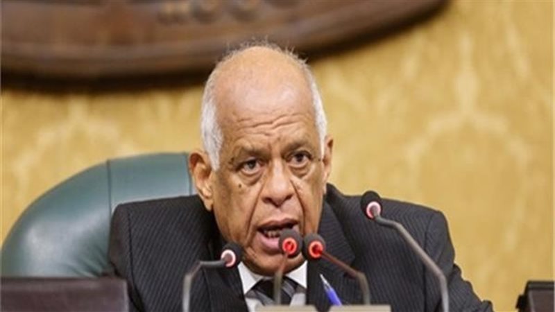 الدكتور علي عبد العال-