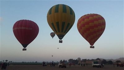توقف رحلات البالون بالأقصر بسبب سوء الأحوال الجوية