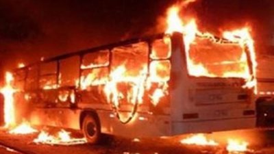 ماس كهربائي يحرق أتوبيس نقل عام بحدائق القبة