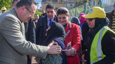 محافظ الإسكندرية يشارك فى إطلاق قافلة 