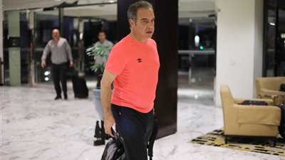 لاسارتي يشرح للاعبي الأهلي خطة مواجهة سيمبا التنزاني