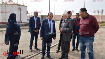 صور| لجنة من مجلس الوزراء تتفقد محطة c9 القديمة في بورسعيد لإعادة تشغيلها