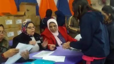 صور| محافظ الإسكندرية يشهد توزيع 