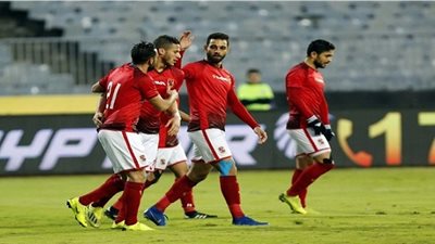 بعد 30 دقيقة.. التعادل السلبي يسيطر على مباراة الأهلي وسيمبا