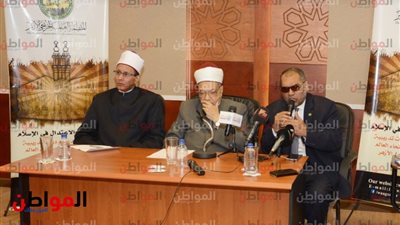 صور| الدكتور عبد الفتاح العوارى: هذا ما نفعله لشباب أفريقيا