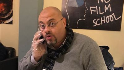 معتز التوني يحتفل بعيد الحب بطريقة كوميدية وهشام ماجد يفضحه 