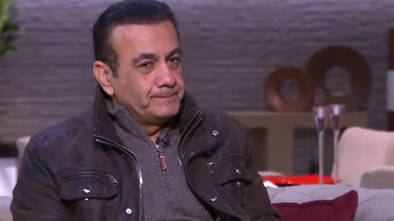اسامة منير 