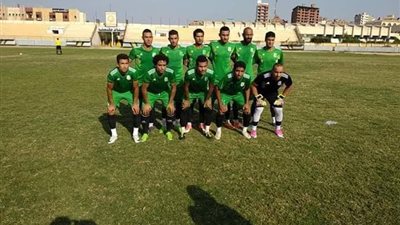 «عرب الرمل» ينهي استعداداته للمباراة المصيرية.. ومفاجآت بالجملة