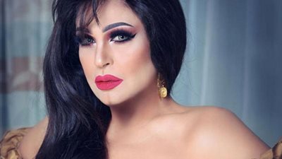 هتلبسي إيه بكره | استوحي إطلالتك الجريئة من فيفي عبده 