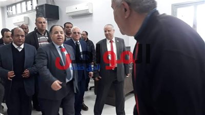 محافظ بورسعيد: مجمع المنطقة الحرة يربط الإدارات الجمركية إلكترونياً