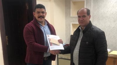 مديرية أمن سوهاج تكرم معاوني مباحث في مركز دار السلام لتفانيهم في العمل