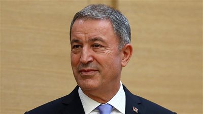 وزير الدفاع اللبناني لـ «آكار»: تواجدكم في سوريا احتلال 