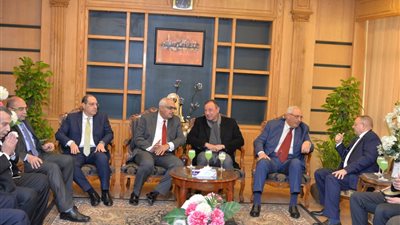 صور.. محمود الخطيب يشارك في افتتاح مهرجان 800 سنة منصورة