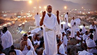 انفوجراف | اعرف شروط التقديم في حج القرعة 2019 في السريع
