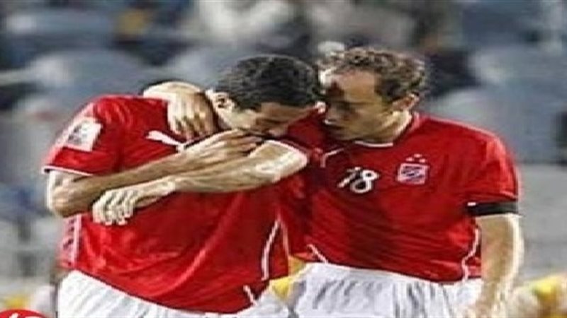  أبوتريكة يقبل شارة