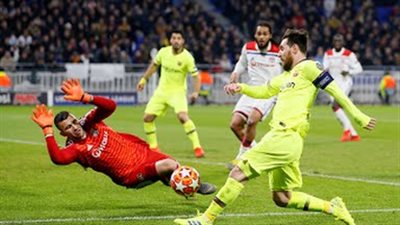 برشلونة يعود من فرنسا بتعادل ثمين أمام ليون