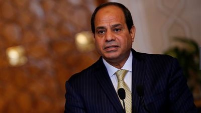 السيسي يجتمع مع رئيس الحكومة ووزير الرياضة بشأن استعدادات استضافة كأس الأمم