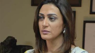 «بيدعي أنه شحات» .. وفاء صادق تفتح النار على طليقها من جديد