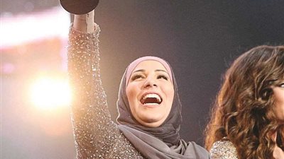 فيديو| نداء شرارة تسابق الجميع بـ أغنية سوف أعود يا أمي