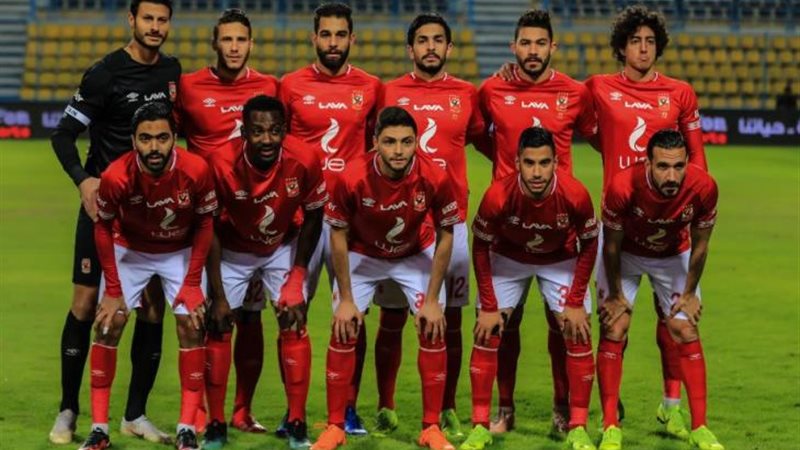 لاعبو الأهلي