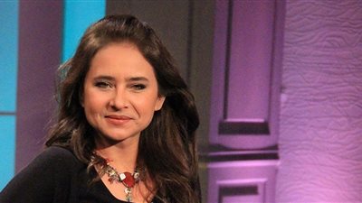 فيديو| نيللي كريم تكشف سبب تركها البالية : بتحسر