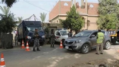 صور| إجراءات أمنية خلال جلسة الحكم على قتلة الأنبا إبيفانيوس
