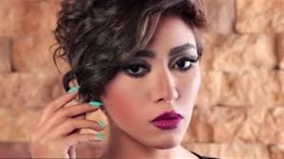 بالحب والشجن.. رسالة زيزي عادل لوالدتها