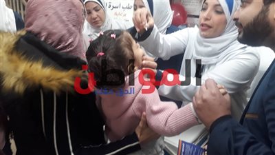 صور| وزيرة الصحة تطلق شارة بدء حملة التطعيم ضد شلل الأطفال ببورسعيد