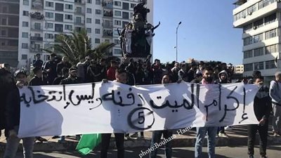 الرئيس الجزائري يوجه رسالة مع استمرار التظاهرات .. تفاصيل 