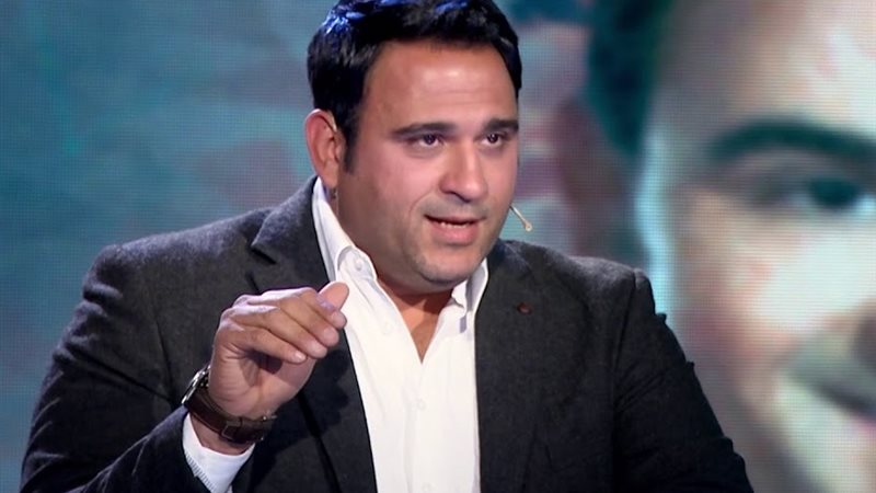 أكرم حسني