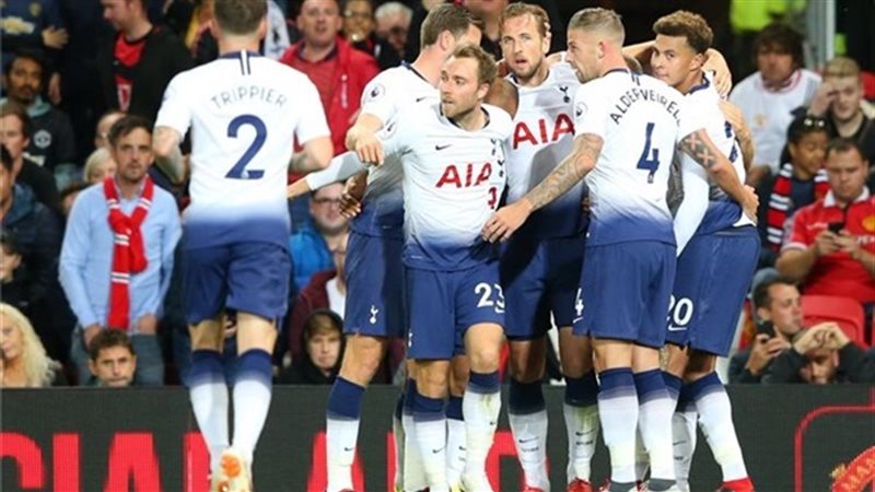 لاعبو توتنهام هوتسبير