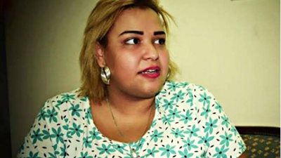 ويزو تنعي والدة نجم مسرح مصر 