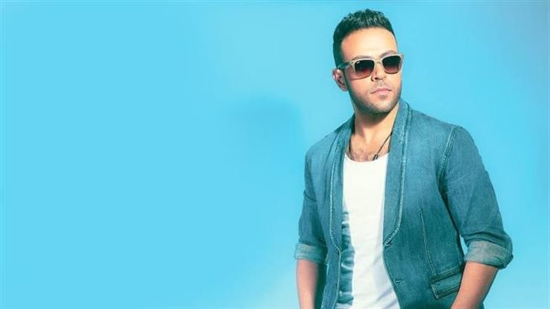 تامر عاشور 