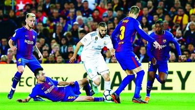 الكلاسيكو| حكاية مصري هز شباك برشلونة وريال مدريد
