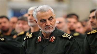 مسؤول فيلق القدس الإيراني يكشف سر تقدم «ظريف» باستقالته 
