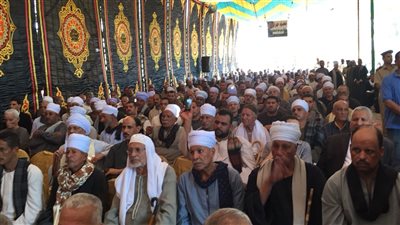 شرطة أخميم تنجح في إنهاء خصومة ثأرية بين عائلتين 