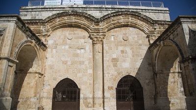 انتهاكات جديدة لمستوطنين صهاينة في باب الرحمة