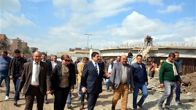 محافظ القليوبية يشدد على تسليم المشروعات الجاري تنفيذها
