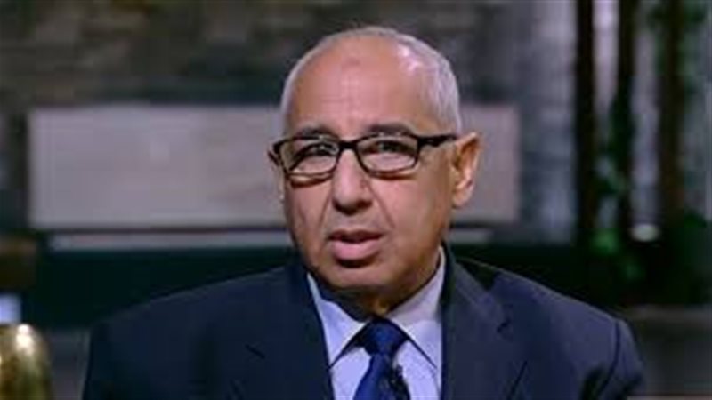 د. علي عوف 
