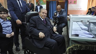  أنباء عن وصول طائرة رئيس الجزائر بوتفليقة «بدونه» 