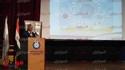 رئيس أكاديمية البحث العلمي يعلن موعد بدء تلقي المشروعات البحثية 